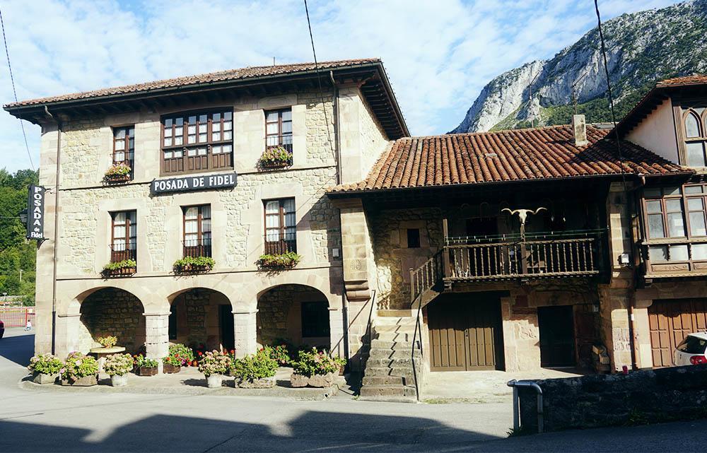 Posada De Fidel Puentenansa Exterior photo